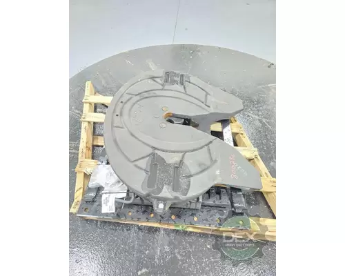 VOLVO  Fifth Wheel