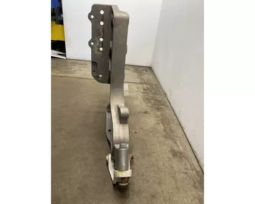 VOLVO  Frame HornBumper Mount