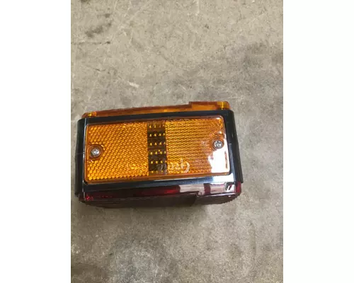 VOLVO  Front Lamp (Turn Signal)