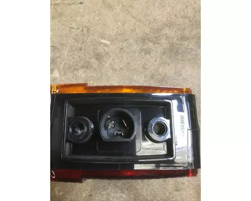 VOLVO  Front Lamp (Turn Signal)