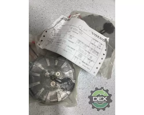 VOLVO  Fuel Cap
