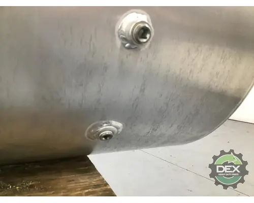 VOLVO  Fuel Tank