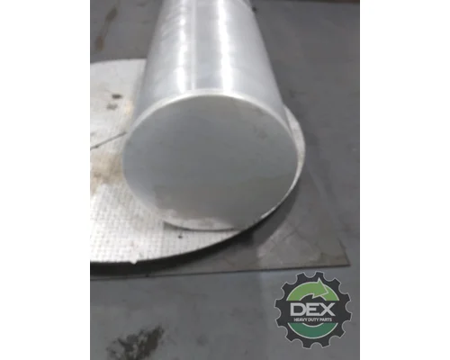 VOLVO  Fuel Tank