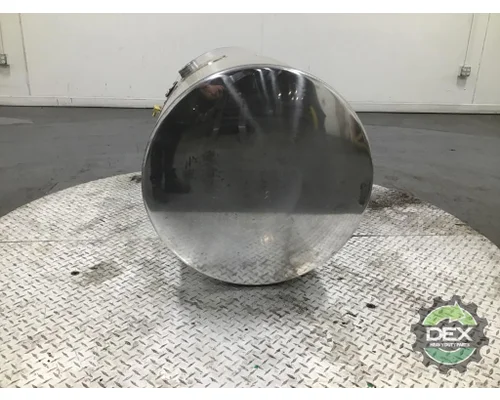 VOLVO  Fuel Tank