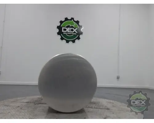 VOLVO  Fuel Tank
