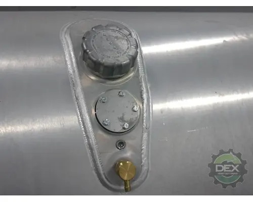 VOLVO  Fuel Tank