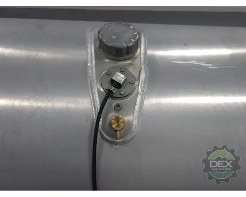 VOLVO  Fuel Tank