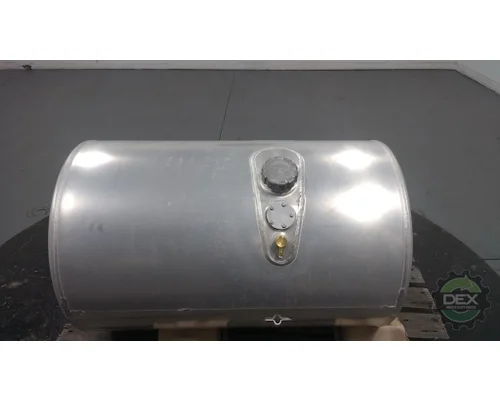 VOLVO  Fuel Tank
