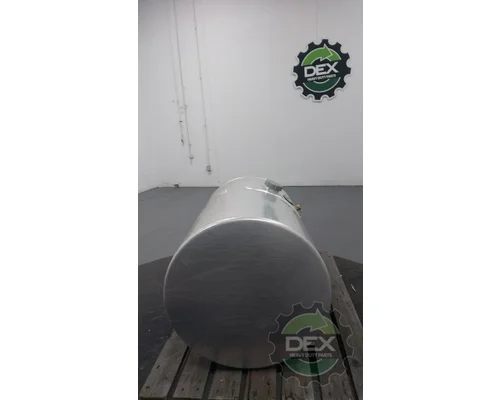 VOLVO  Fuel Tank