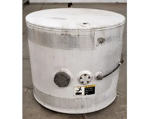 VOLVO  Fuel Tank