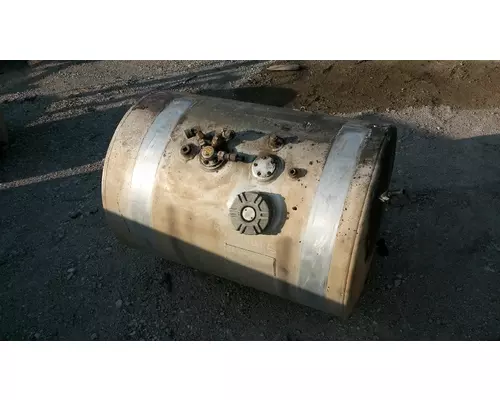 VOLVO  Fuel Tank