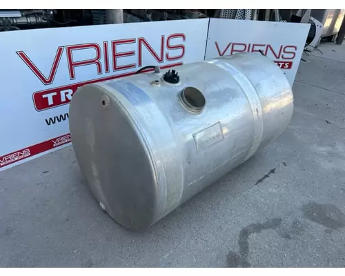 VOLVO  Fuel Tank