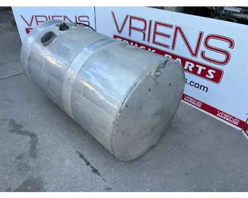 VOLVO  Fuel Tank