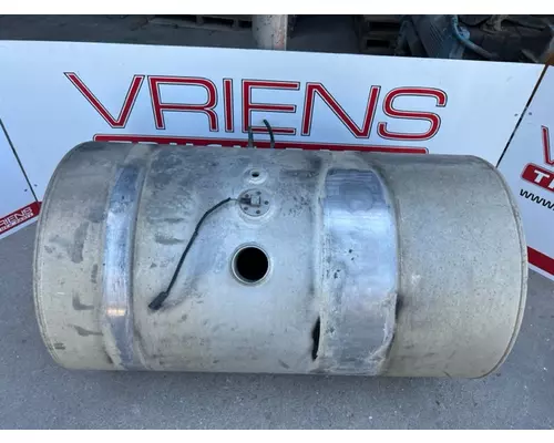 VOLVO  Fuel Tank