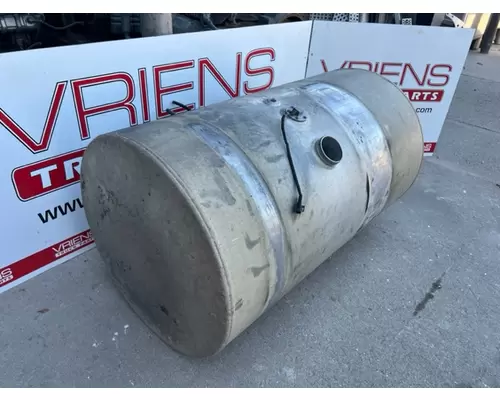 VOLVO  Fuel Tank