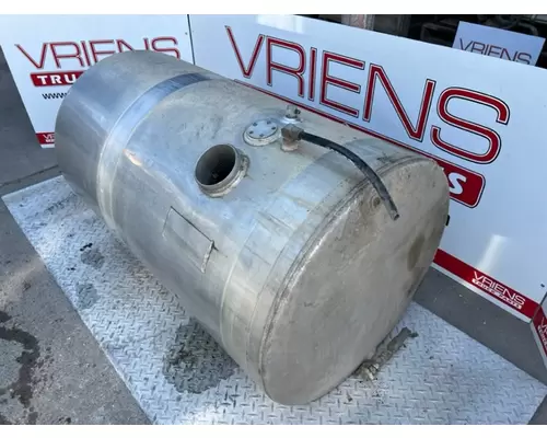 VOLVO  Fuel Tank