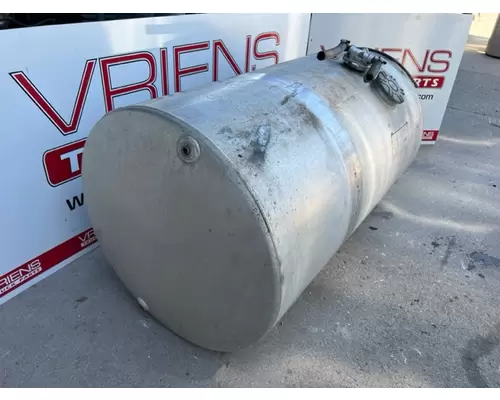 VOLVO  Fuel Tank