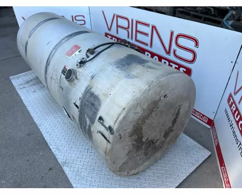 VOLVO  Fuel Tank