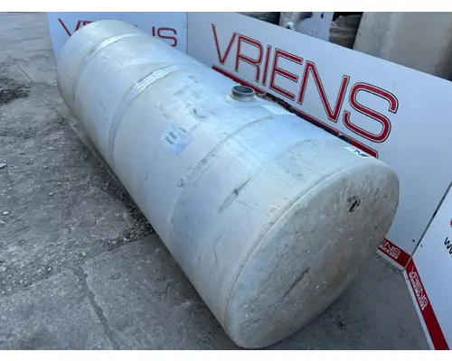 VOLVO  Fuel Tank