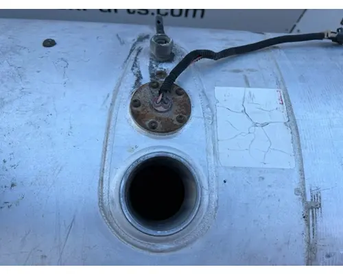 VOLVO  Fuel Tank