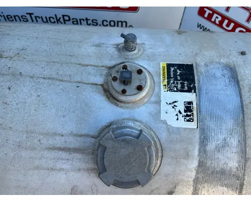 VOLVO  Fuel Tank