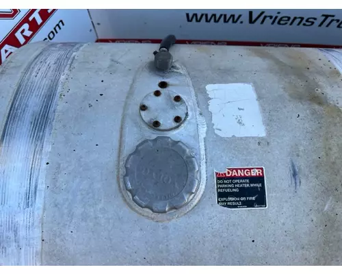 VOLVO  Fuel Tank