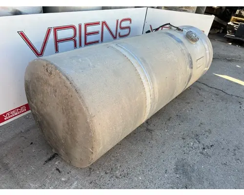 VOLVO  Fuel Tank