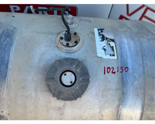 VOLVO  Fuel Tank