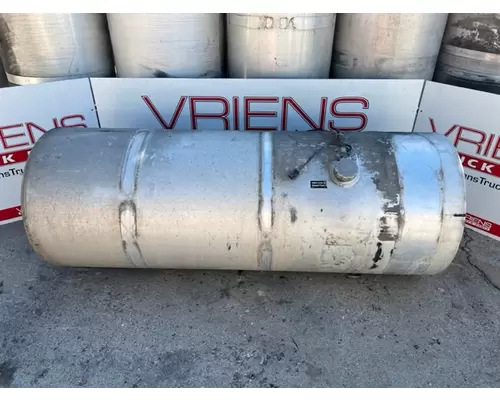 VOLVO  Fuel Tank