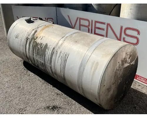 VOLVO  Fuel Tank