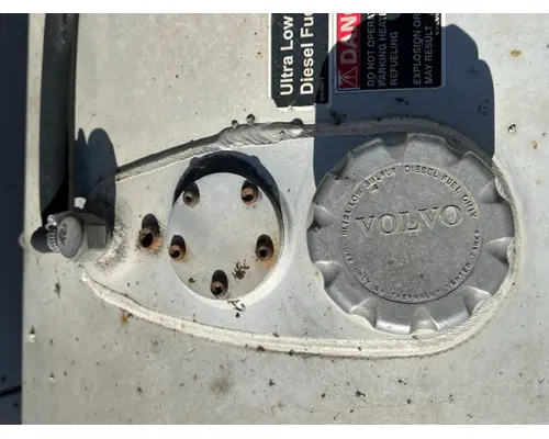 VOLVO  Fuel Tank