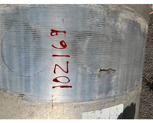 VOLVO  Fuel Tank