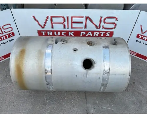 VOLVO  Fuel Tank