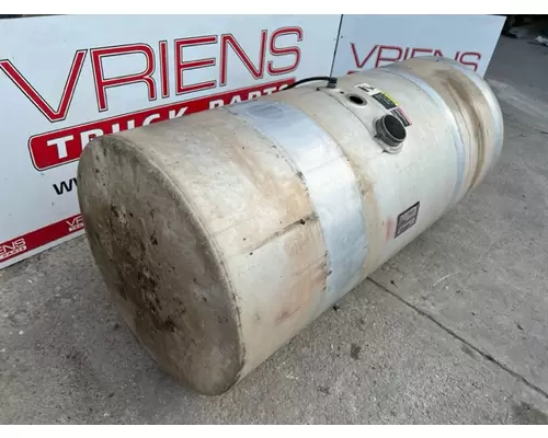 VOLVO  Fuel Tank