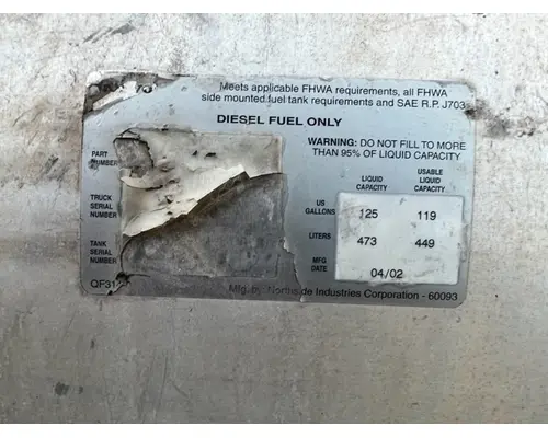VOLVO  Fuel Tank