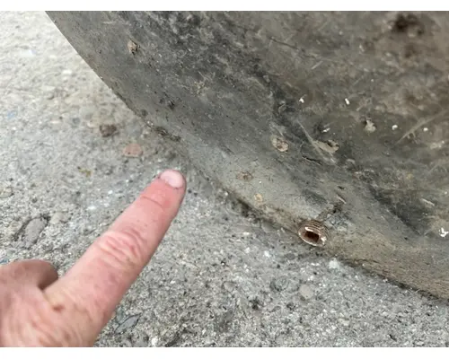 VOLVO  Fuel Tank