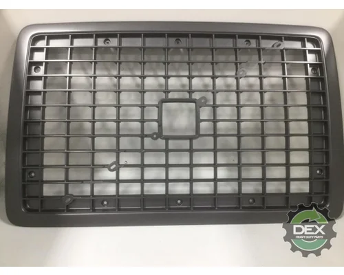 VOLVO  Grille