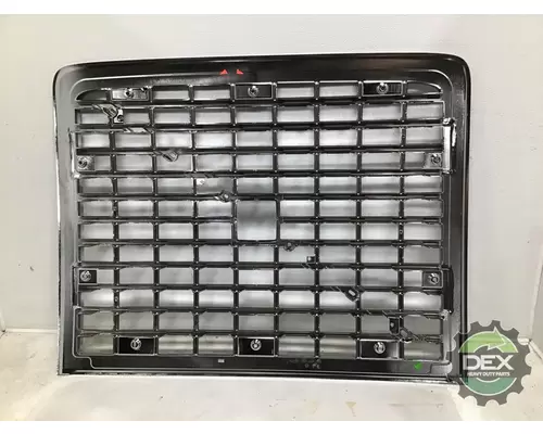 VOLVO  Grille