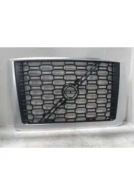 VOLVO  Grille