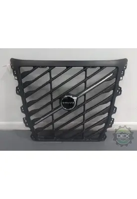 VOLVO  Grille
