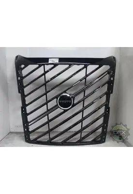 VOLVO  Grille