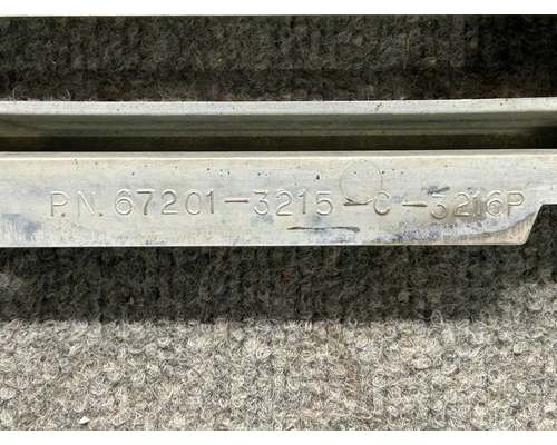 VOLVO  Grille