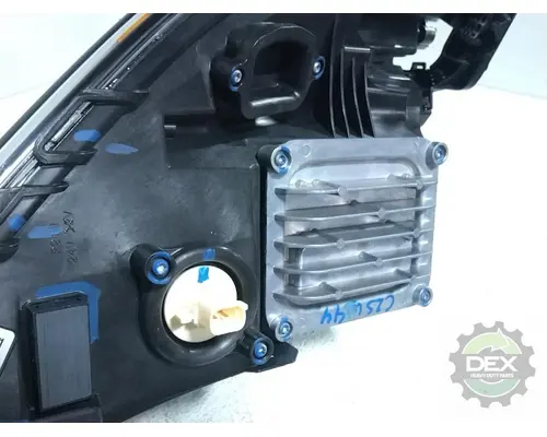 VOLVO  Headlamp Assembly