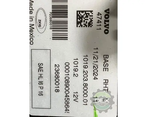 VOLVO  Headlamp Assembly