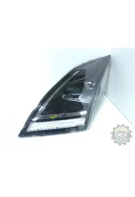 VOLVO  Headlamp Assembly