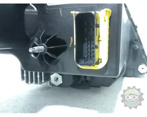 VOLVO  Headlamp Assembly