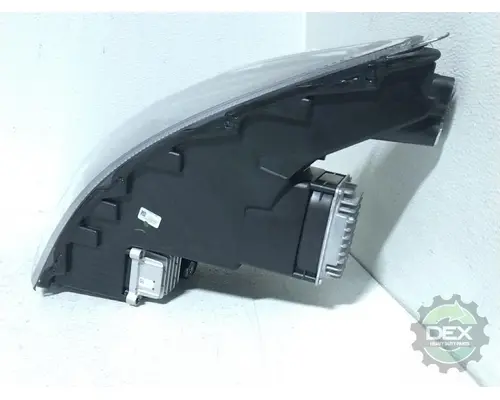 VOLVO  Headlamp Assembly