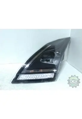 VOLVO  Headlamp Assembly