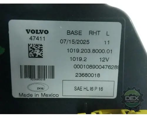 VOLVO  Headlamp Assembly