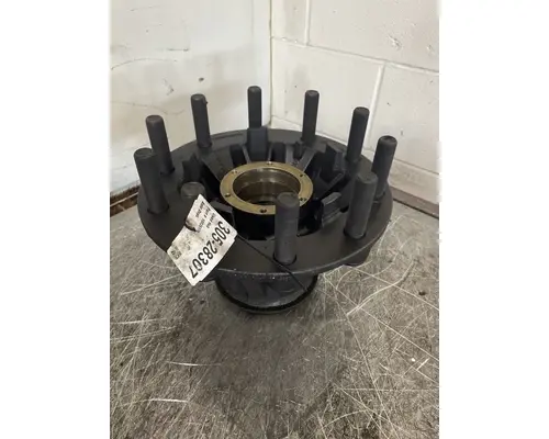 VOLVO  Hub